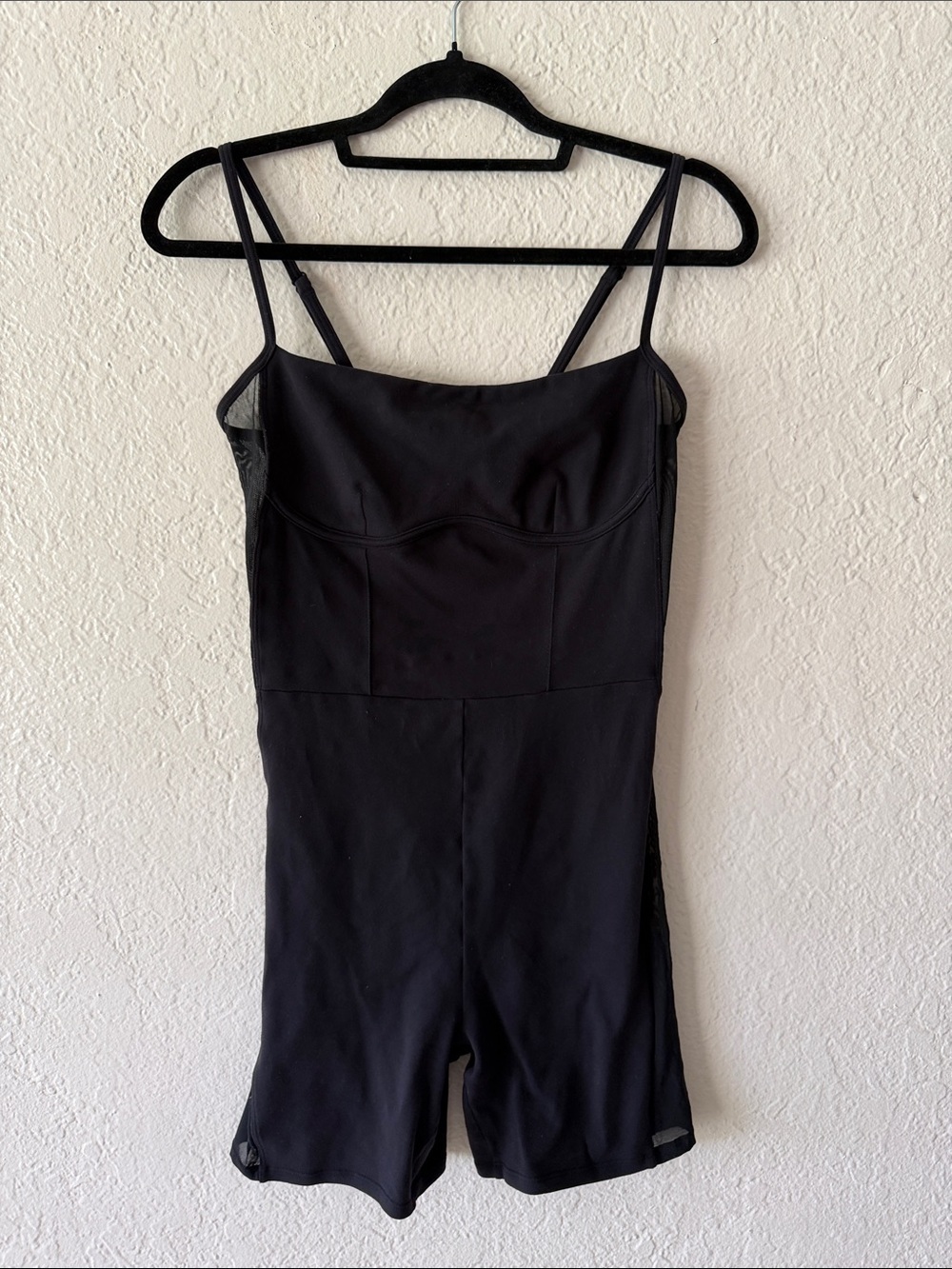 ALO Yoga Airbrush Mesh Everlasting Onesie Size S Black Activewear Stretch Chic - Picture 5 of 9